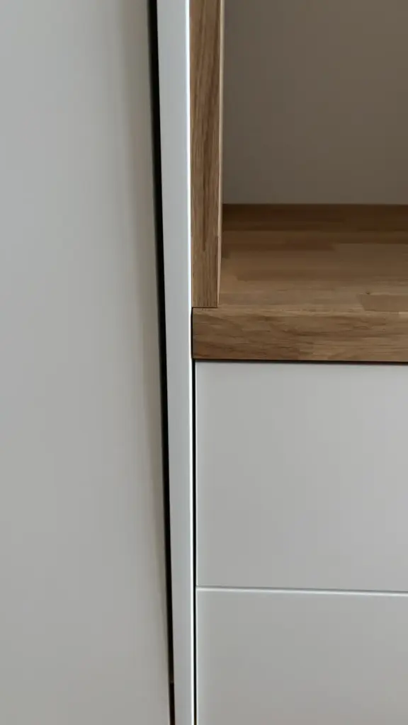 einbauschrank detail verarbeitung eiche weiss